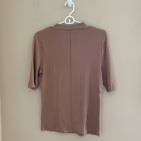 🟤A NEW DAY: Women’s size M, tan 1/2 sleeve blouse, worn once, stretchy🟤 - Picture 7 of 7